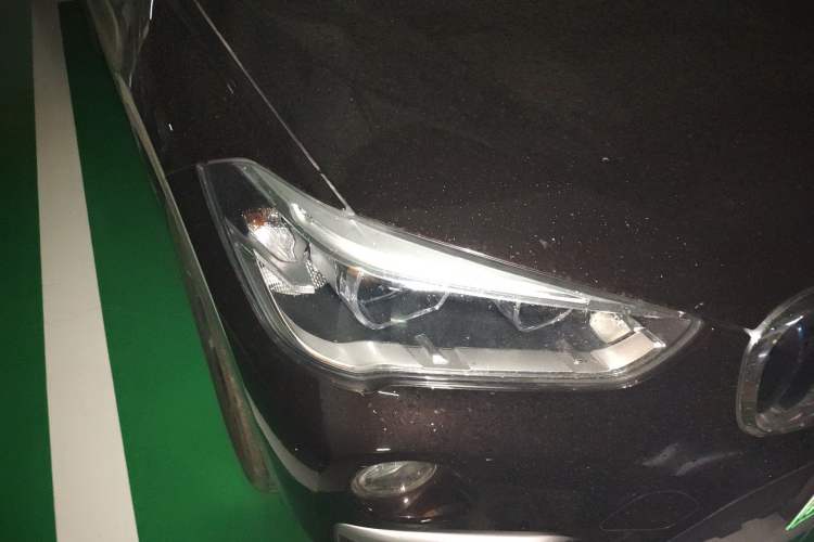 Used BMW X1 New Energy 2018 xDrive25Le Luxury Model Right Front Headlight