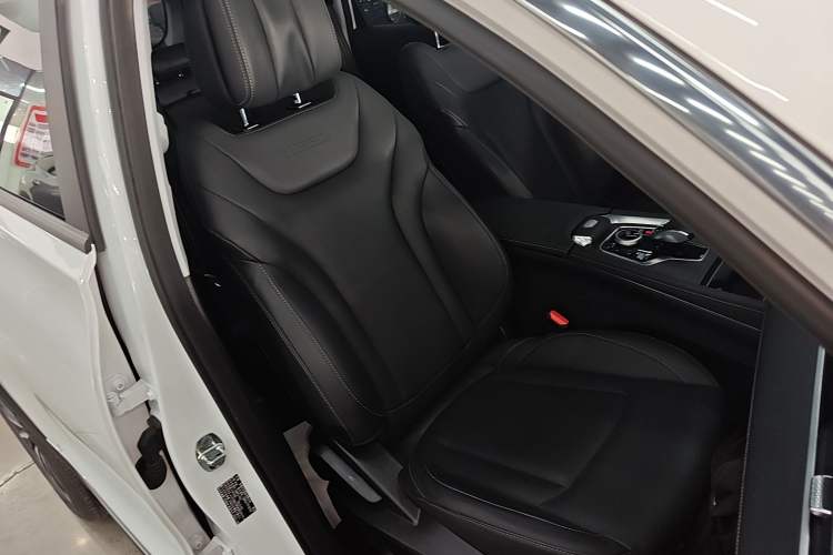 Used Chery Tiggo 8 PRO 2025 290T Two-Wheel-Drive Luxury Edition