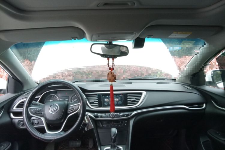 Used Buick GT 2019 18T Automatic Connected Elite Model China V Standard Center Console