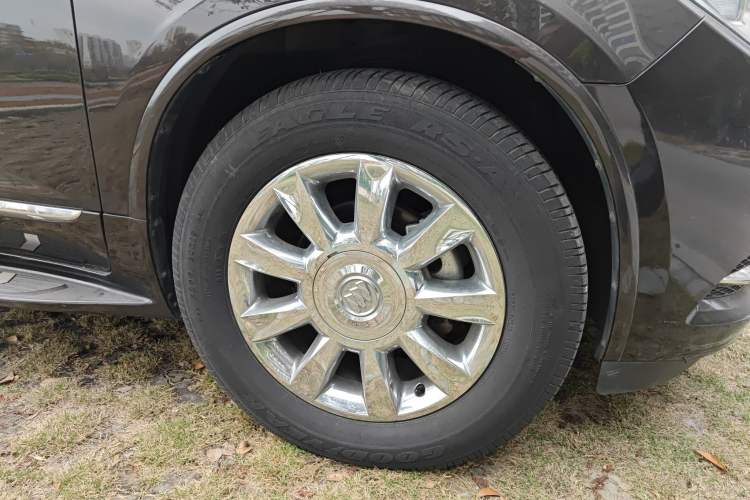 Used Buick Enclave 2014 3.6L Two-Wheel Drive Elite Comfort Version
