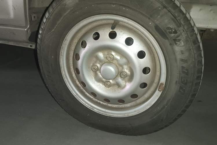 Used Wuling Zhiguang 2015 1.2L Practical LS-I Model
