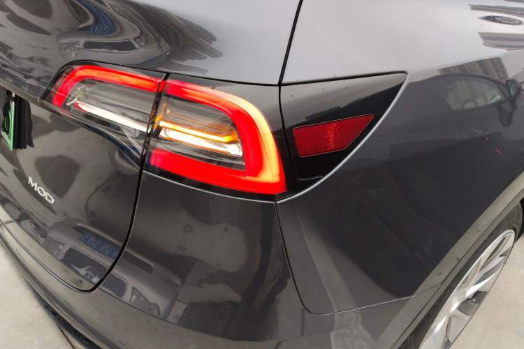 Used Tesla Model Y 2022 Rear-Wheel-Drive Version
