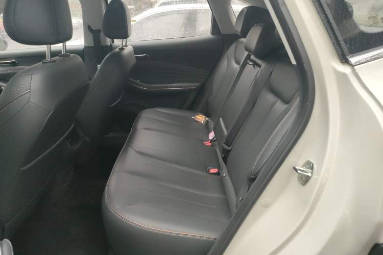 Used Baojun Yunhai 2025 Model 500km Pure Electric Travel Edition
