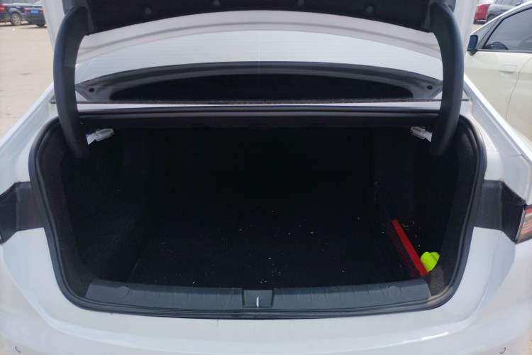 Used BYD Destroyer 05 2024 HONOR Edition DM-i 55KM Luxury Model Trunk