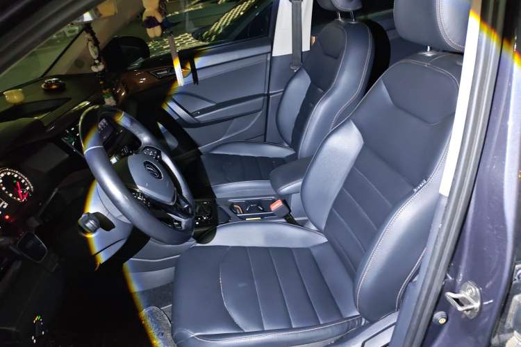 Used Volkswagen Tharu 2021 280TSI Two-Wheel Drive Comfort Edition