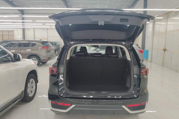 Used Ford Equator Sport 2023 EcoBoost 170 Prime Edition Trunk