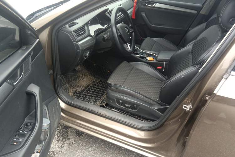 Used Skoda Superb 2016 TSI280 DSG Innovation Edition