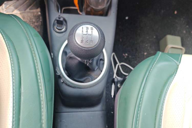 Used Suzuki Swift 2013 1.3L Manual Value Edition
