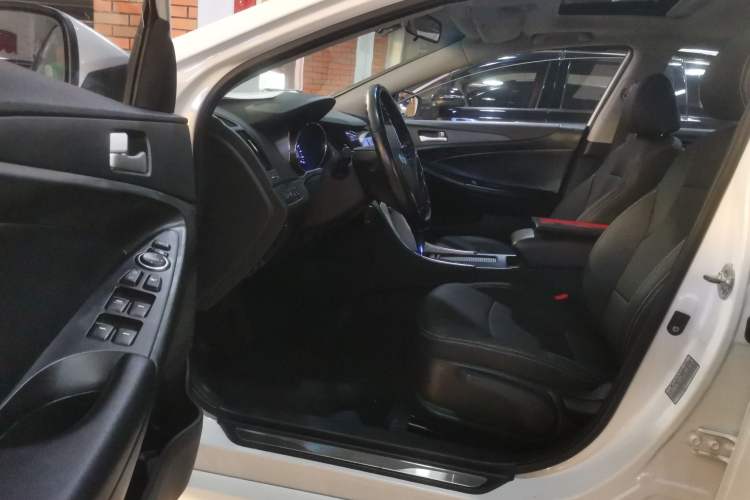 Used Hyundai Sonata 2013 2.0L Automatic Leading Edition