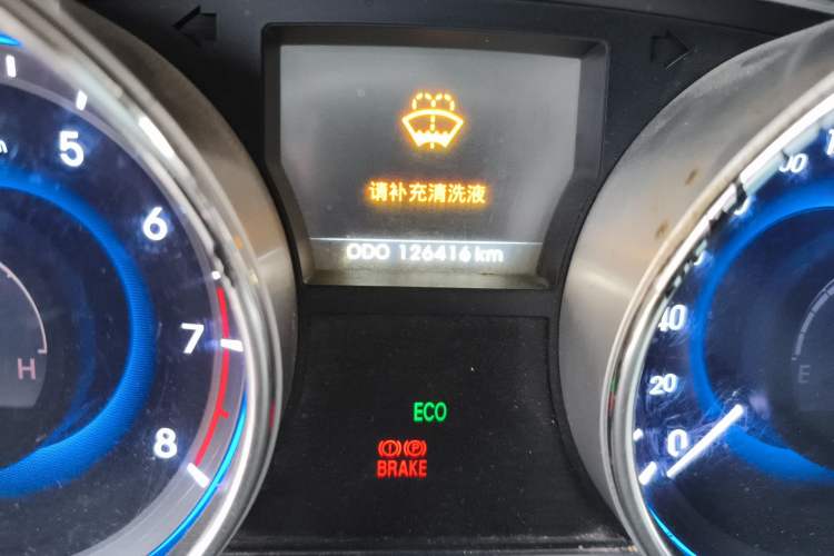 Used Hyundai Sonata 2013 2.4L Automatic Luxury Version China IV Standard
