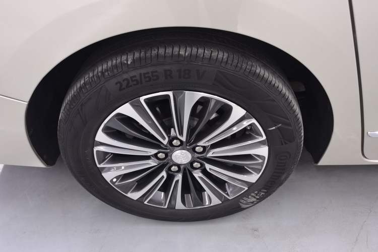 Used Buick GL8 2022 ES Landtrek 653T Flagship Model
