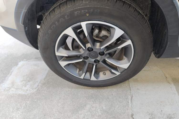 Used Geely Auto Vision X3 2019 Upgraded Model 1.5L CVT Elite Version