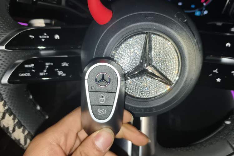 Used Mercedes-Benz C-Class 2023 Restyled C 260 L Sport Edition
