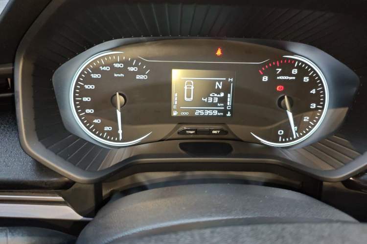 Used Wuling Jiachen 2022 1.5L Manual Enjoyment Elite Model