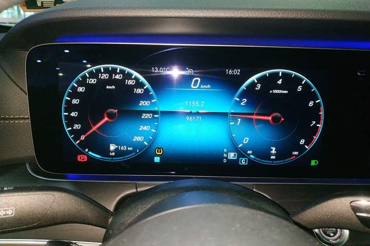 Used Mercedes-Benz E-Class 2021 E 300 L Sport Luxury Edition
