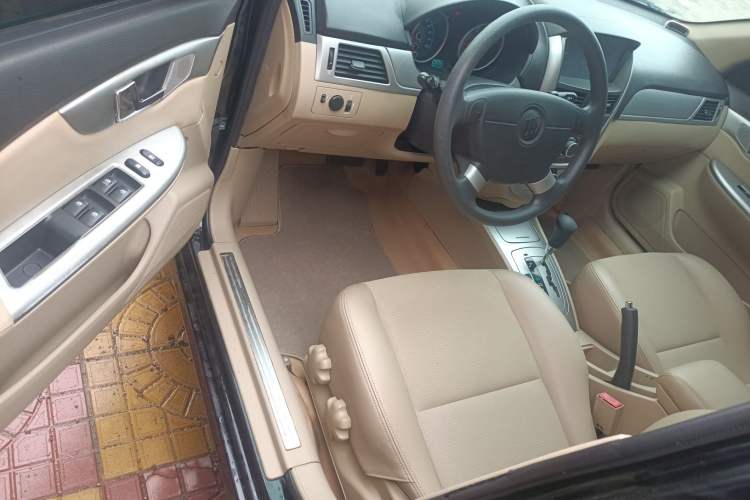 Used Buick Excelle 2011 1.6LX-AT
