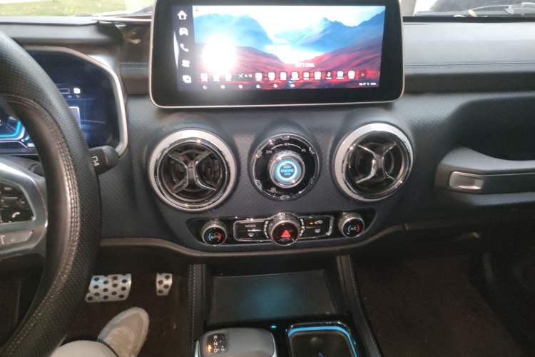 Used BAIC Off-Road BJ40 2023 2.0D Automatic Four-Wheel Drive Blade Hero Edition Adventurer Type
