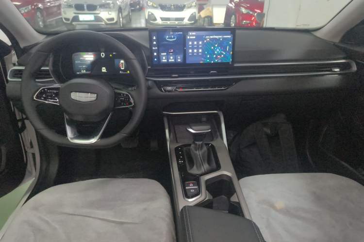 Used Geely Auto Emgrand 2026 Model 4th Generation 4 Millionth Anniversary Edition 1.5L CVT Feiyue Edition
