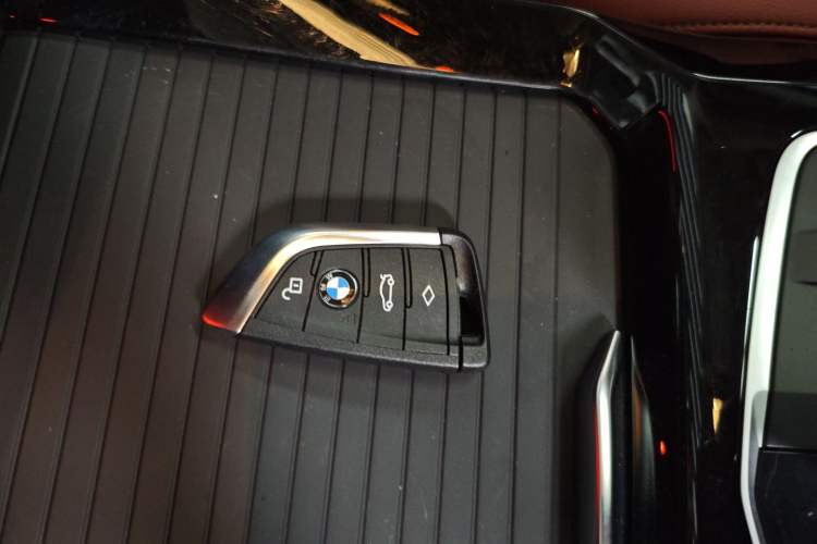 Used BMW X3 2023 Restyled xDrive30i Leading Edition M Night Sky Package Vehicle Key