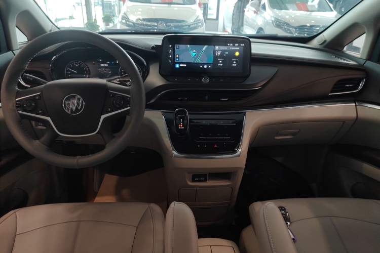 Used Buick GL8 2023 Land Executive Class Smart Enjoyment Model Audio And AC Panel