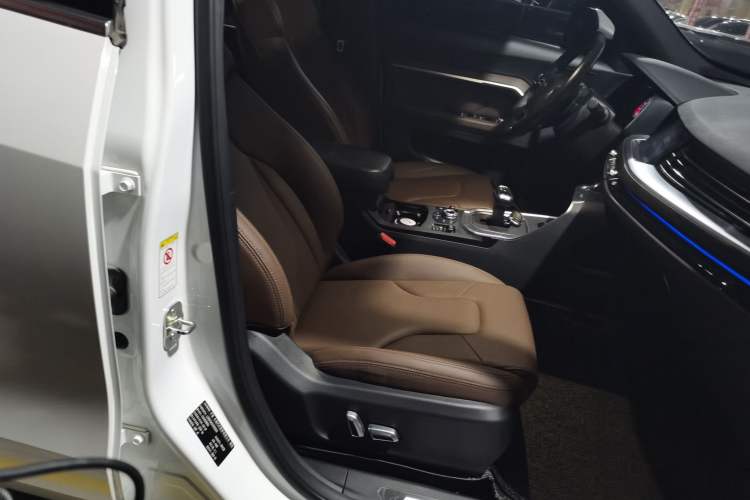 Used Haval H6 2017 Blue Label 2.0T Automatic Two-Wheel Drive Smart Edition