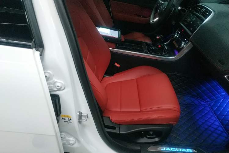 Used Jaguar XEL 2024 2.0T 250 PS R-DYNAMIC S Ebony Black Sport Edition