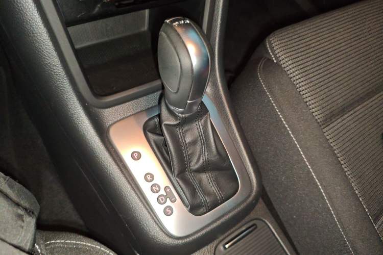 Used Volkswagen Sharan 2018 380TSI Comfort Edition 7-Seater Gear Lever