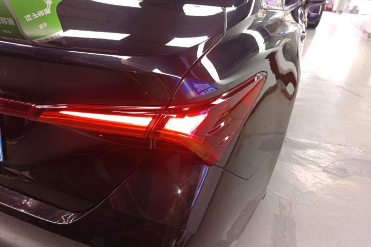 Used Toyota Avalon 2023 2.0L Premium Edition