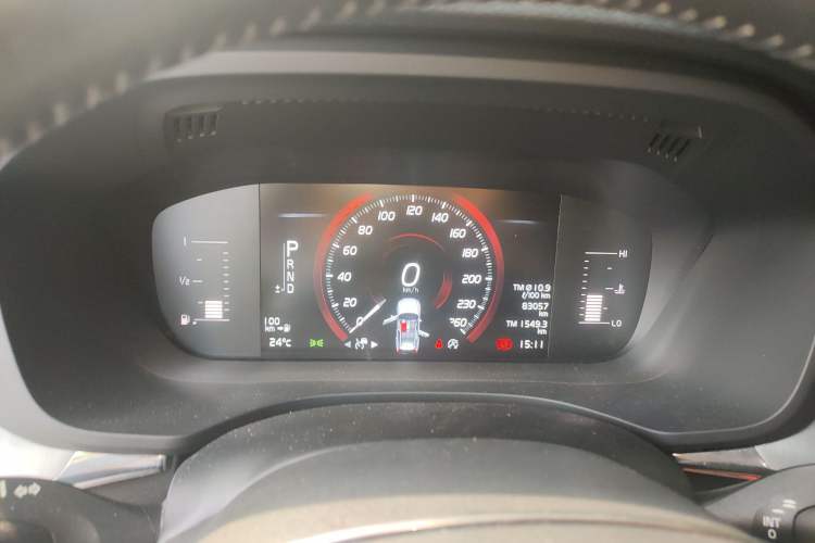 Used Volvo XC60 2021 T5 4x4 Smart Luxury Edition