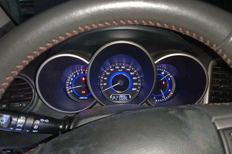 Used CHANGAN Eado 2015 1.6L Automatic Luxury Model
