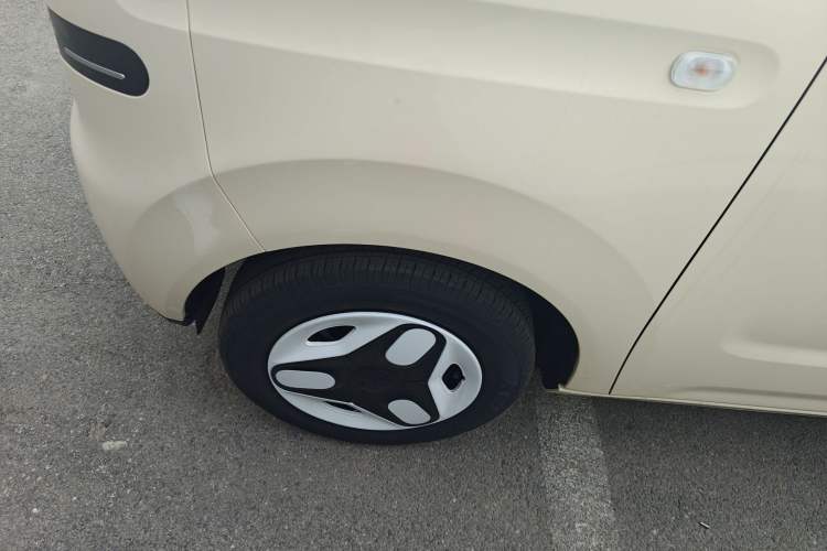 Used Geely Galaxy Panda 2025 210 km – Yuanqi Bear