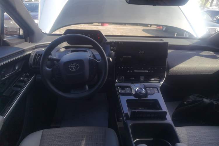 Used Toyota FAW bZ4X 2022 Two-Wheel Drive Long-Range PRO Version Steering Wheel