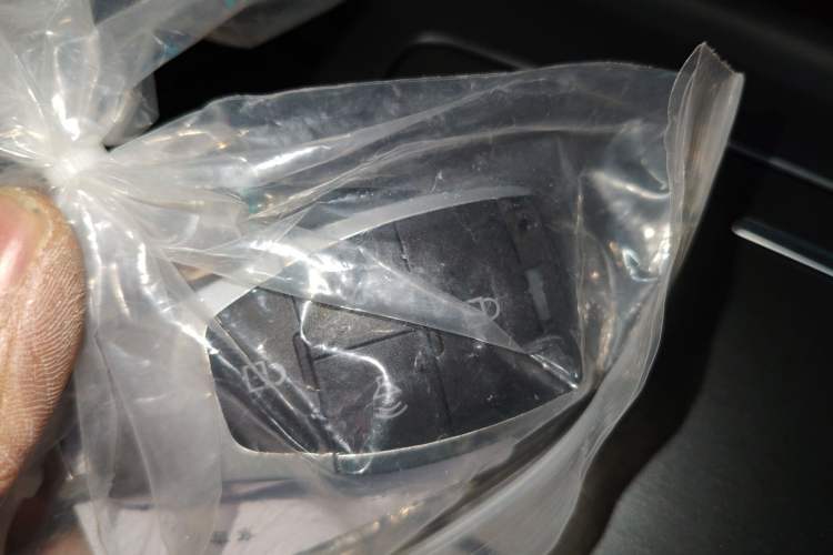 Used BAIC Off-Road BJ30 2026 Model Traveler 1.5T DCT Two-Wheel Drive Seven-Seat Version
