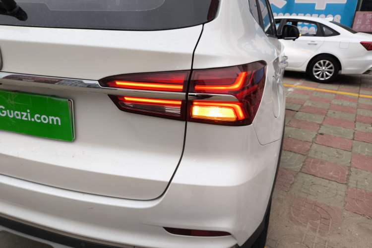 Used Roewe RX5 New Energy 2019 eRX5 50T Internet-Enhanced Flagship Edition
