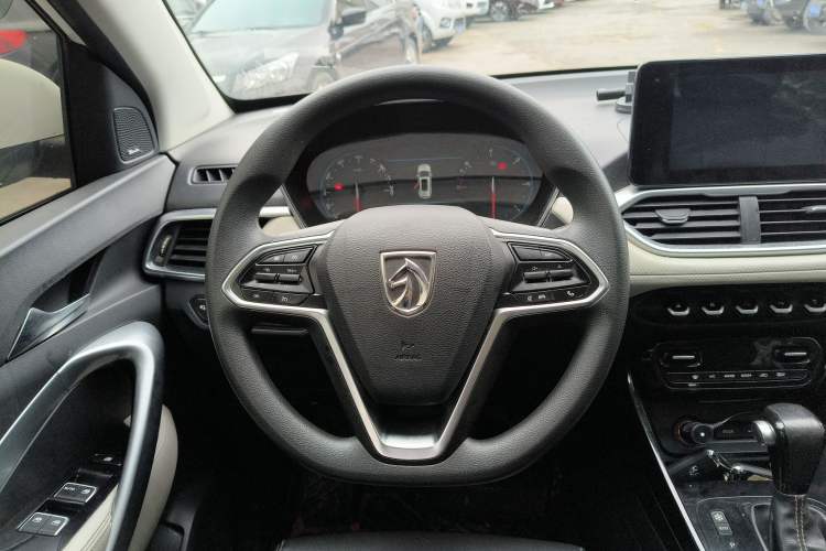 Used Baojun 530 2019 1.5T CVT Prestige Version National V
