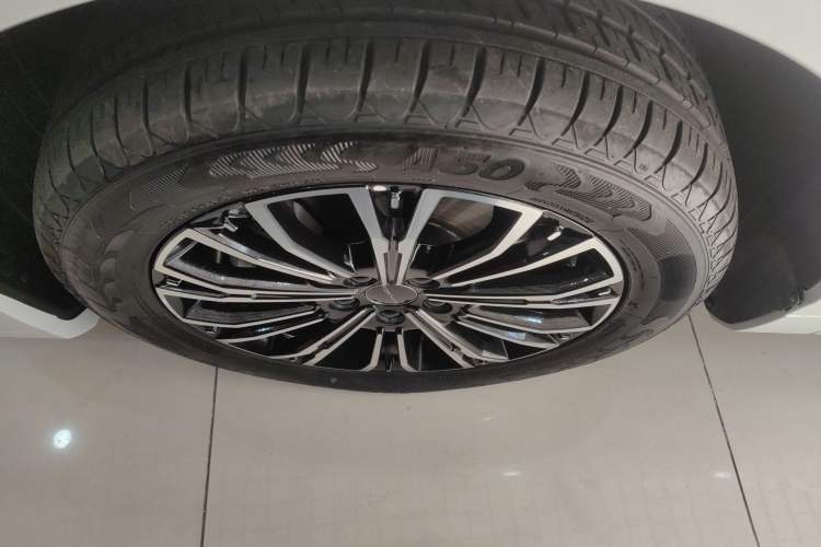 Used FORTHING Xinghai V9 2024 1.5TD 200km Qingyunti Series Premium Version