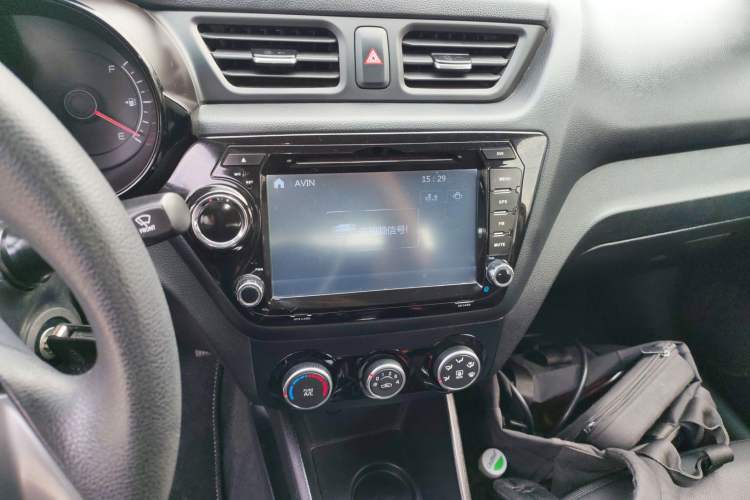 Used Kia K2 2015 Sedan 1.4L MT GLS Audio And AC Panel