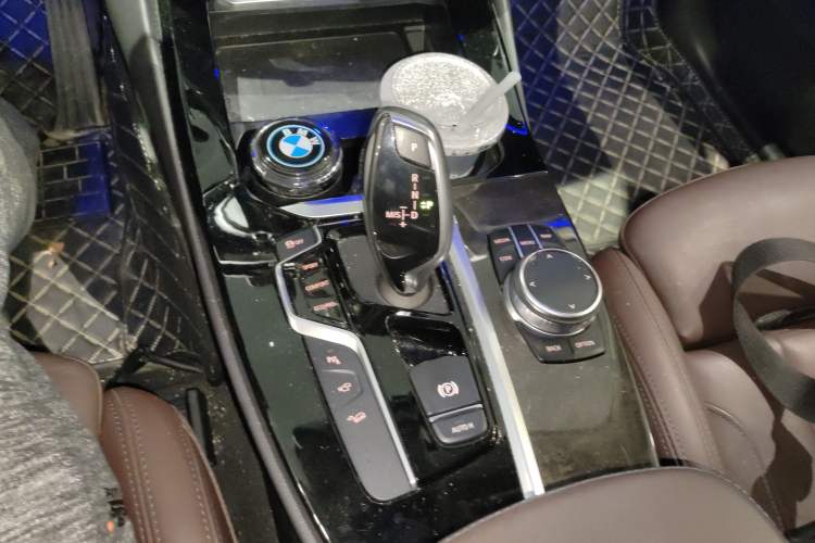 Used BMW X3 2020 xDrive30i Luxury Model with M Sport Package
