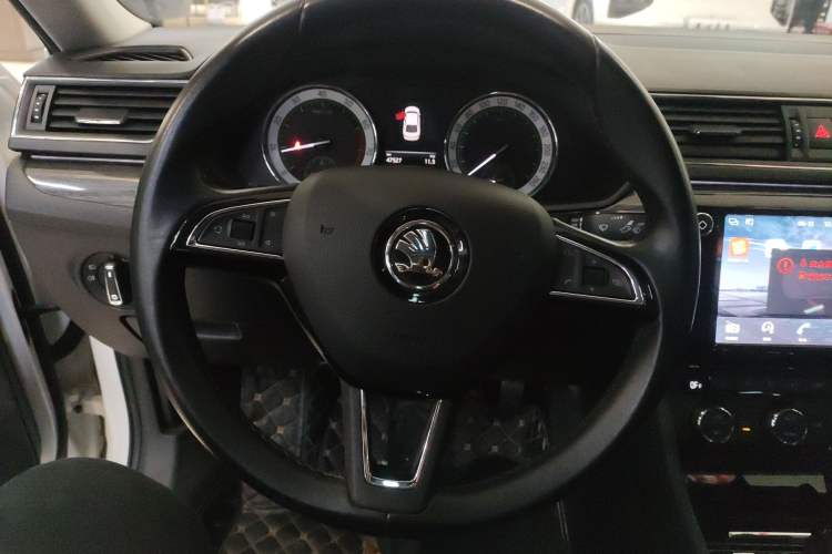 Used Skoda Superb 2018 TSI330 DSG Luxury Edition China V Standard