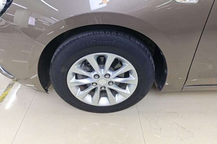 Used Buick GT 2019 15T Dual-Clutch Advanced Version China VI Standard
