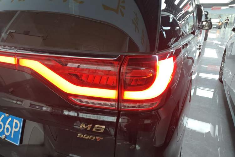 Used GAC Trumpchi M8 2021 Master Series 390T Four-Seat Glory Edition Exterior 3