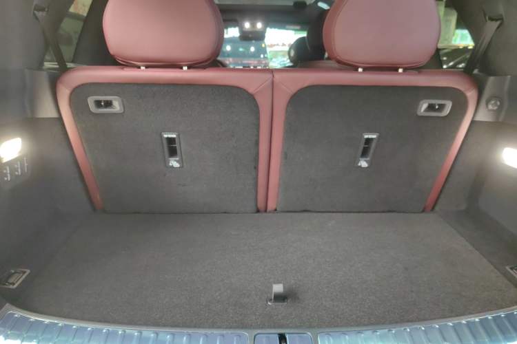 Used VOYAH Titan 2026 Model Max+ Trunk