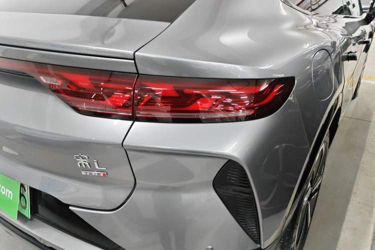 Used BYD Song L EV 2025 Intelligent Driving Version 662 km LiDAR Excellence Edition