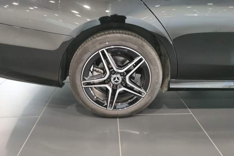 Used Mercedes-Benz E-Class (Import) 2023 Restyled E 260 Fashion Sport Edition
