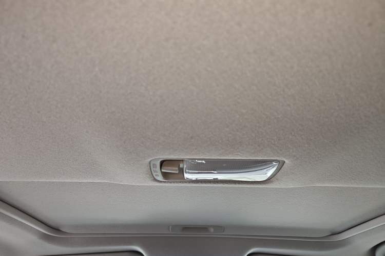 Used Nissan Sylphy 2021 Classic 1.6XL CVT Luxury Edition Headliner