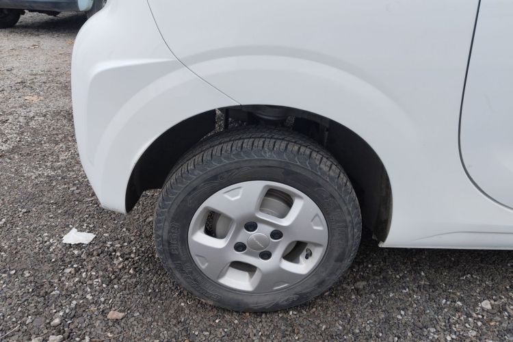 Used Roewe Clever 2021 302 km New Four-Seater Super-Efficient Version