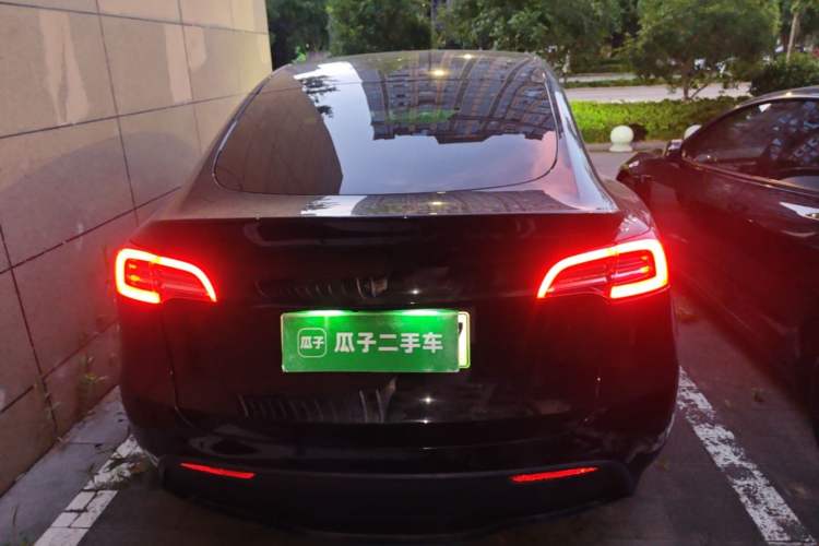 Used Tesla Model Y 2021 Standard Range Rear-Wheel Drive Version