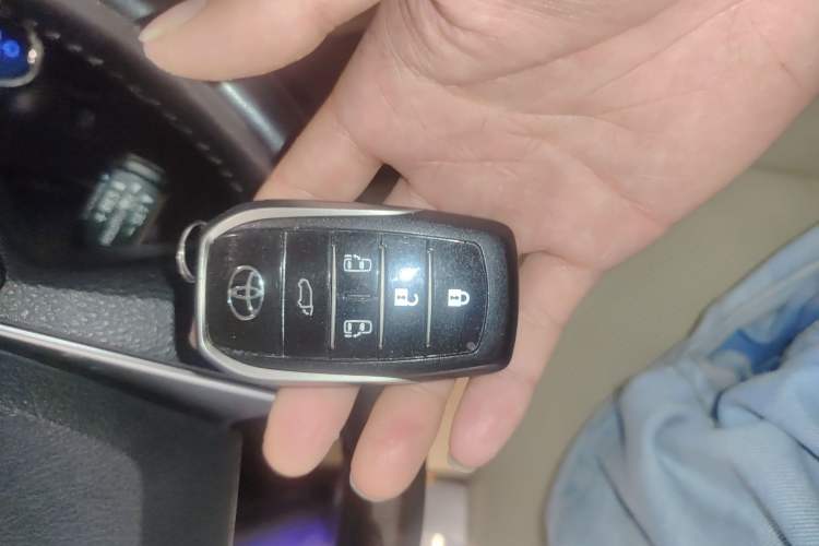 Used Toyota Alphard 2020 Dual-Engine 2.5L Prestige Edition
