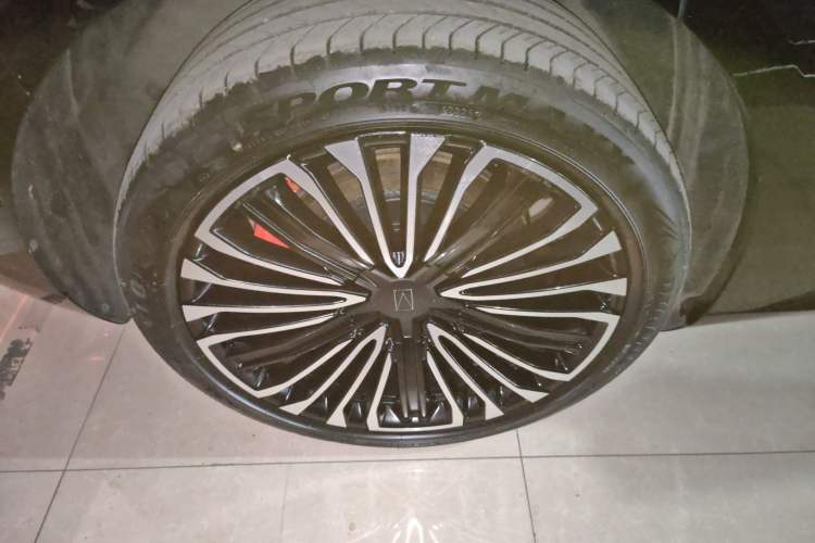 Used Avatr 12 2025 Ultra Extended-Range Edition Exterior 5