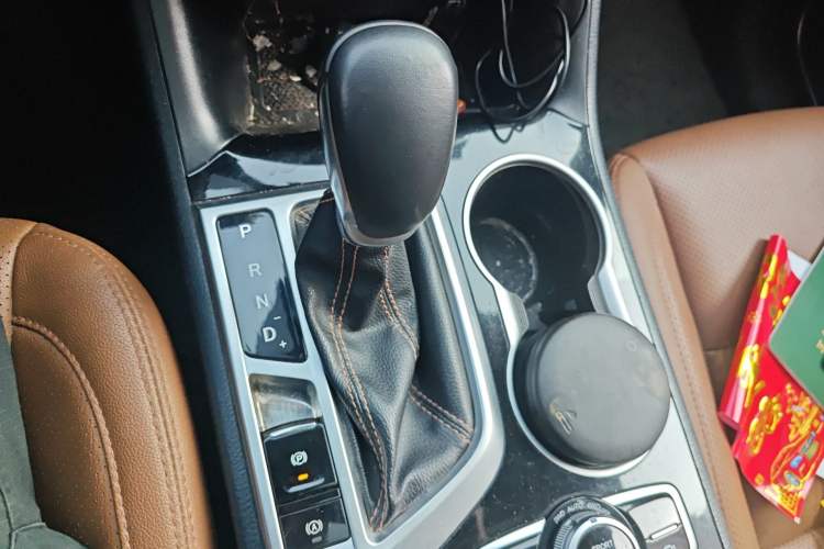 Used CHANGAN CS95 2017 2.0T Four-Wheel Drive SmartDrive Edition